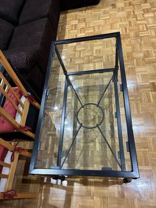 Mesa de forja toledana con cristal