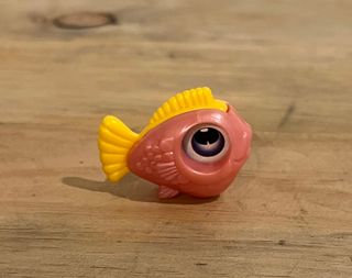 FIGURA KINDER PEZ LUPA