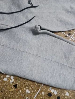 Sudadera Nike Tech Gris