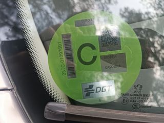 Peugeot 207 Cabrio. Pegatina C. 77.000 kms.