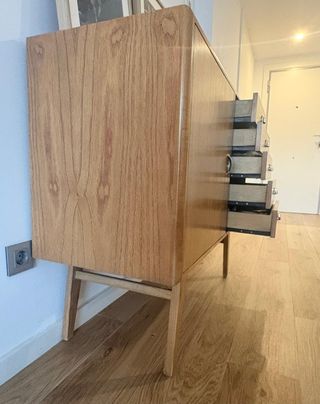 Aparador Mid-Century Modern Escandinavo