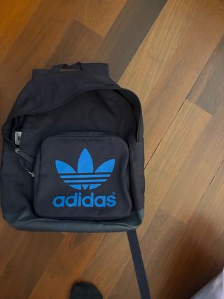 Mochila Adidas Negra y Azul