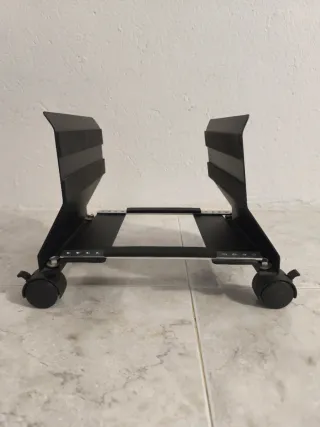 Soporte para torre PC con ruedas