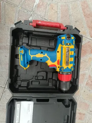 Aparafusadora Parkside Edição Limitada 20V