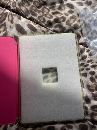 Cover iPad A16