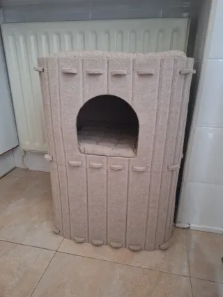 Cueva para gatos beige