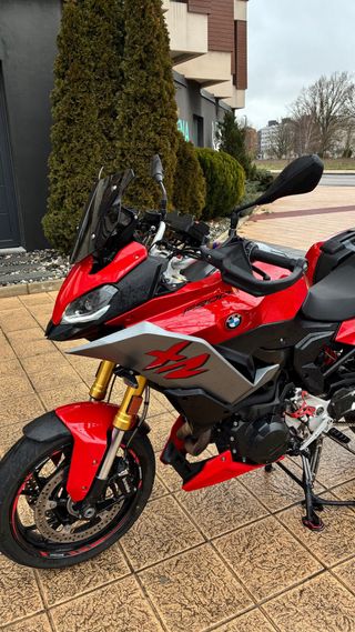 BMW F900XR - 9250€ 105cv-