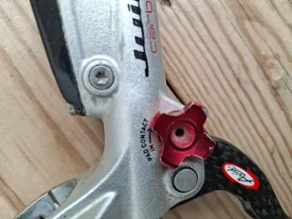 Frenos AVID Juicy Carbon + Discos y tuercas