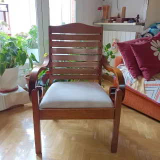 Mesa de centro de pino con tapa de cristal