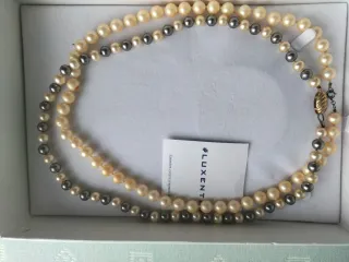 Collar doble hilo perlas cultivadas beige y gris