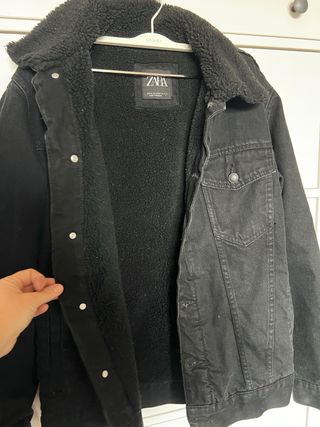 Cazadora Zara Negra Talla M