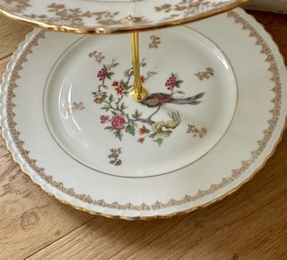 Expositor cake stand Limoges 3 pisos ave paraiso