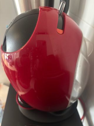 Macchina da caffè Dolce Gusto rossa