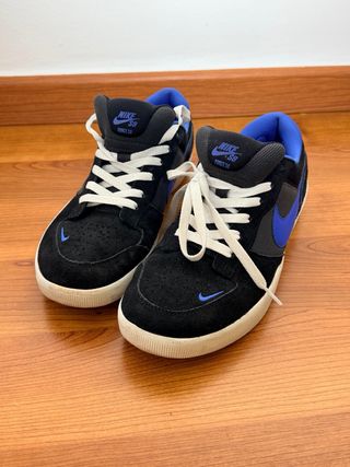 Zapatillas Nike SB Negras y Azules