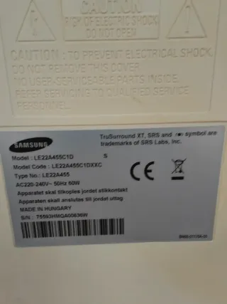 Televisión Samsung Blanca.