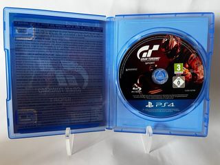 PS4 Gran Turismo Sport compatibile con VR