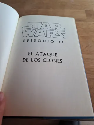 Episodio II. El ataque de los clones (Spanish E...