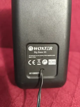 Altavoces Woxter Negros