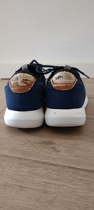 Zapatillas Mustang casuales azul y blanco