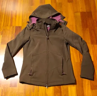 Chaqueta Alpine impermeable con capucha