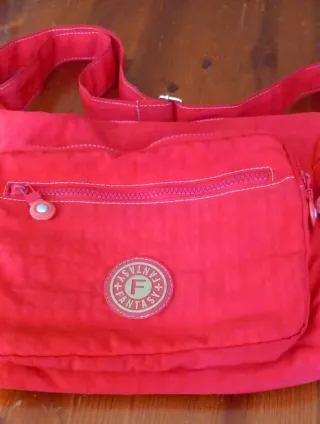 Borsa tracolla rossa multitasche