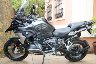 BMW R 1250 GS TRIPLE BLACK