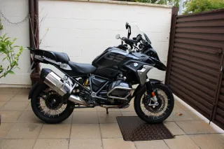 BMW R 1250 GS TRIPLE BLACK