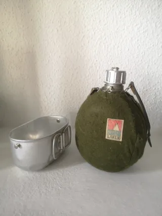 Cantimplora Laken completa de los años 80. Vintage