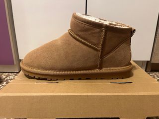 Botines estilo UGG Marrones Talla 40