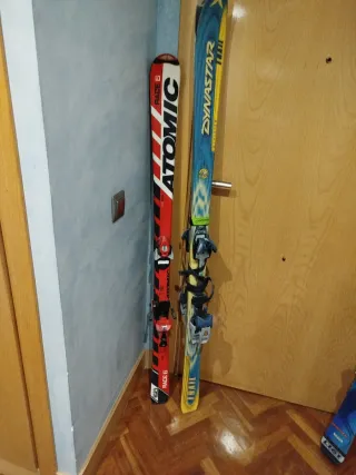 Esquís ATOMIC Race 6 y Dynastar Trail
