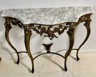 Mesa consola y espejo bronce águilas