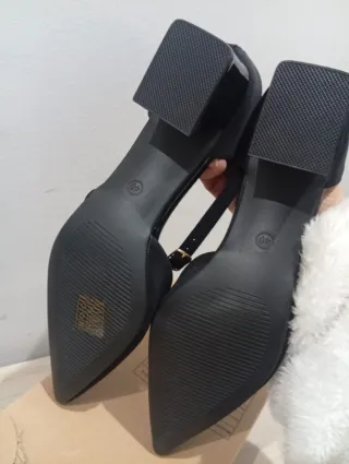 Zapatos de tacón negros talla 40