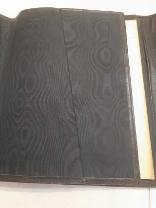 Porta documenti vintage in pelle