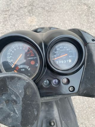 Yamaha Aerox YQ50 Scooter