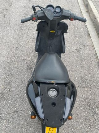 Yamaha Aerox YQ50 Scooter