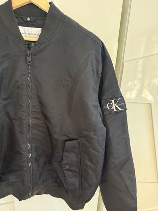 Chaqueta Bomber Calvin Klein Negra
