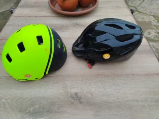 Bicicleta media con ruedines especiales