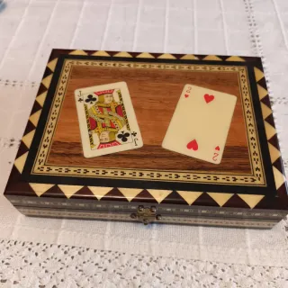 Cajita de Toledo con Naipes