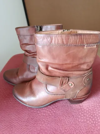 Botines de piel marrones talla 37