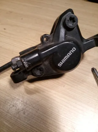 Freno de disco Shimano MTB,y otro formula