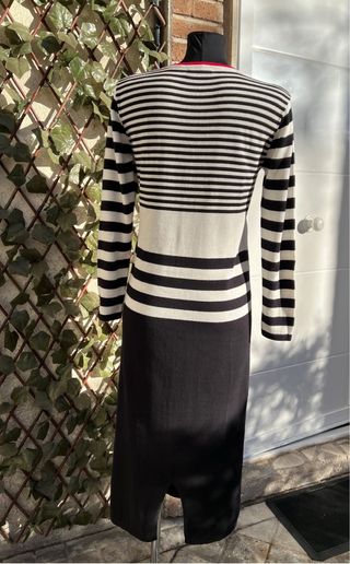 Vestido largo tipo jersey