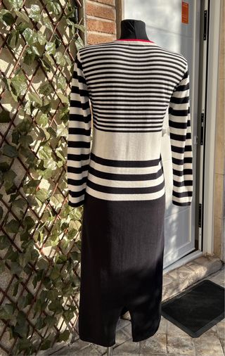 Vestido largo tipo jersey