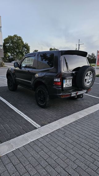 Mitsubishi Montero 2002