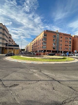 Local comercial en alquiler en Altos del Olivar - El Caracol en Valdemoro