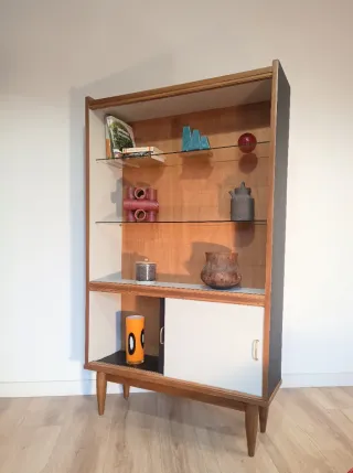 Vitrina Mid Century Madera y Cristal