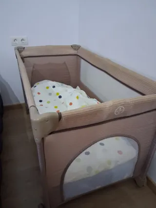 Cuna de viaje para bebé