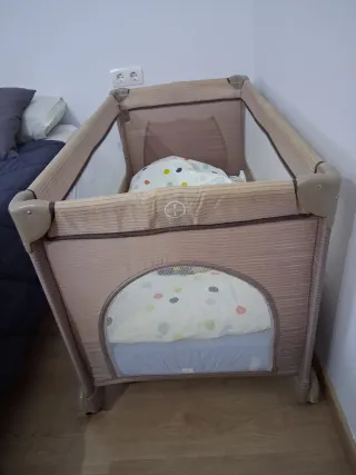 Cuna de viaje para bebé