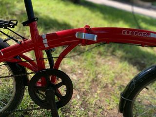 Bicicleta plegable roja