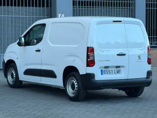 Peugeot Partner 2021 etiqueta C