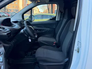 Peugeot Partner 2021 etiqueta C